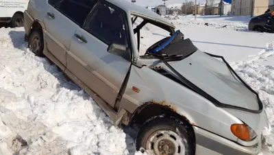 Ранний ВАЗ-2109 с длинным крылом продается дороже современной LADA Vesta  без пробега