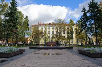 В Симферополе начали благоустраивать мемориал «Вечный огонь» (фото) - Крым  