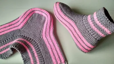 Slippers with spokes. Simple Slippers with spokes without seams on the sole  - YouTube