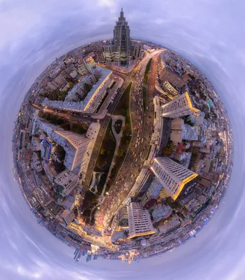 Москва,вид сверху, реалистично, 4k, …» — создано в Шедевруме