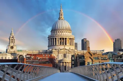 Буква “L” как символ London, …» — создано в Шедевруме