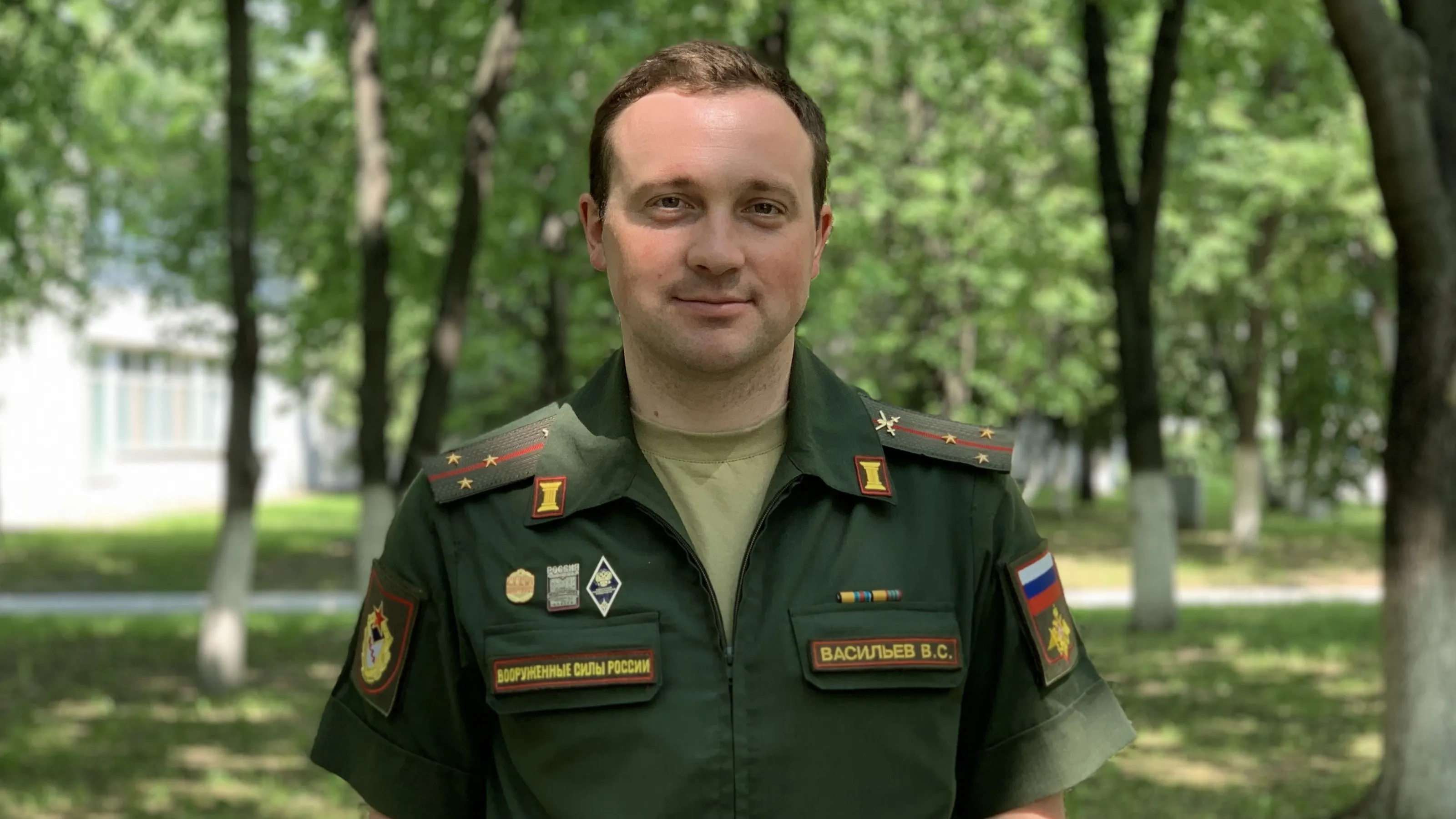Старший лейтенант россии. Лейтенант армии РФ. Старший лейтенант вс РФ.