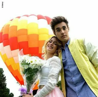 Violetta et leon | Violetta and leon, Hot actors, Sailor moon character