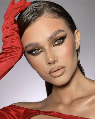 makeup idea orange | Графический макияж, Творческий макияж, Макияж аниме