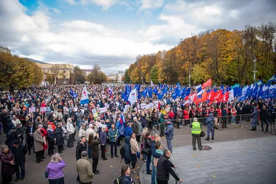 Алексей Островский выступил на митинге-концерте "Вместе мы сила" - МК  Смоленск