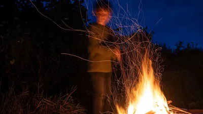 Видобування «живого вогню» входить в українську купальську традицію |  Фестиваль звичаєвої культури «Живий Вогонь»