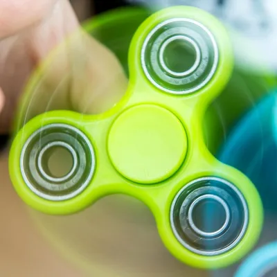 Спиннер в ассортименте (fidget spinner) купить в интернет магазине: цена,  доставка