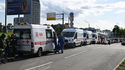 Все погибшие при прорыве трубы в ТЦ "Времена года" — женщины - РИА Новости,  