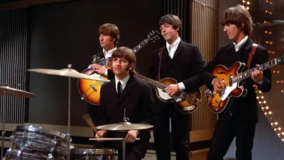 The Best of the Beatles» (Лучшее из «The Beatles»): к Всемирному дню «The  Beatles» (16 января) «Звучащая» выставка на «Музыкальном балконе»