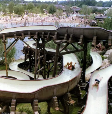 Фото этого заброшенного аквапарка Disney напоминают постапокалиптический  мир –  Медіа про життя і технології в ньому