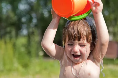 Солнце, воздух и вода. Как закаливать детей? | Здоровье ребенка | Здоровье  | Аргументы и Факты