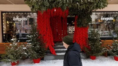 Зимний парк в вечернее время - обои на рабочий стол