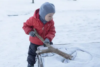 👶 Зимние занятия и игры с ребёнком на улице
