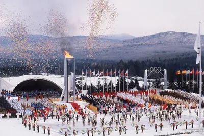 Зимние Олимпийские Игры-2022. День тринадцатый. Стопроцентные лыжники, фото  Бурова и серебро биатлонисток