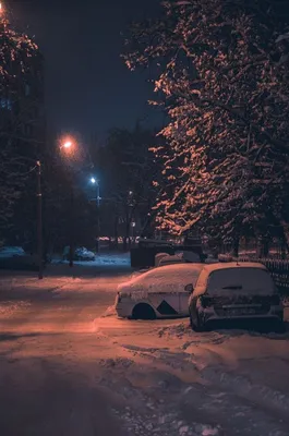 Зимний вечер, пустая улица города, …» — создано в Шедевруме