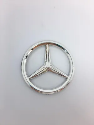 Mercedes-Benz отмечает столетний юбилей трёхлучевой звезды — Motor