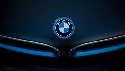 ЮНИТ - Эмблема BMW: Пропеллер или?..