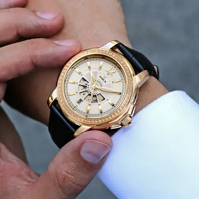 Оригинальные золотые часы Chaumet – купить по цене 659 500 ₽ в  интернет-магазине Mister Diamond