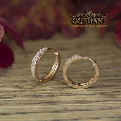 Двухцветные золотые обручальные кольца с датой свадьбы и камнями AU037 :  купить в Киеве. Цена в интернет-магазине SkyGold