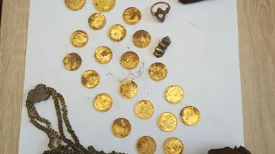 Клад золотых монет найден в центре Минска - , Sputnik Беларусь