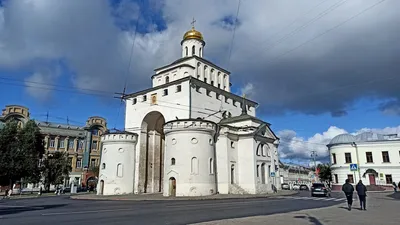 Что стало с уникальными Золотыми Воротами во Владимире | Городской  сумасшедший | Дзен